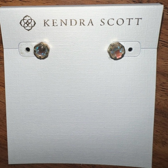 Kendra Scott Nola Earrings - Picture 4 of 4